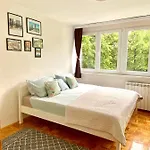 Green Apartment *